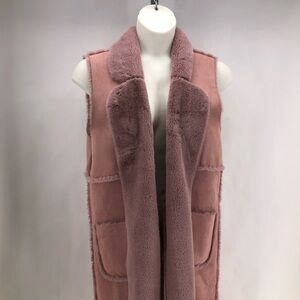 Shop 17 Sleeveless Open Front Pink Vest Size M/L